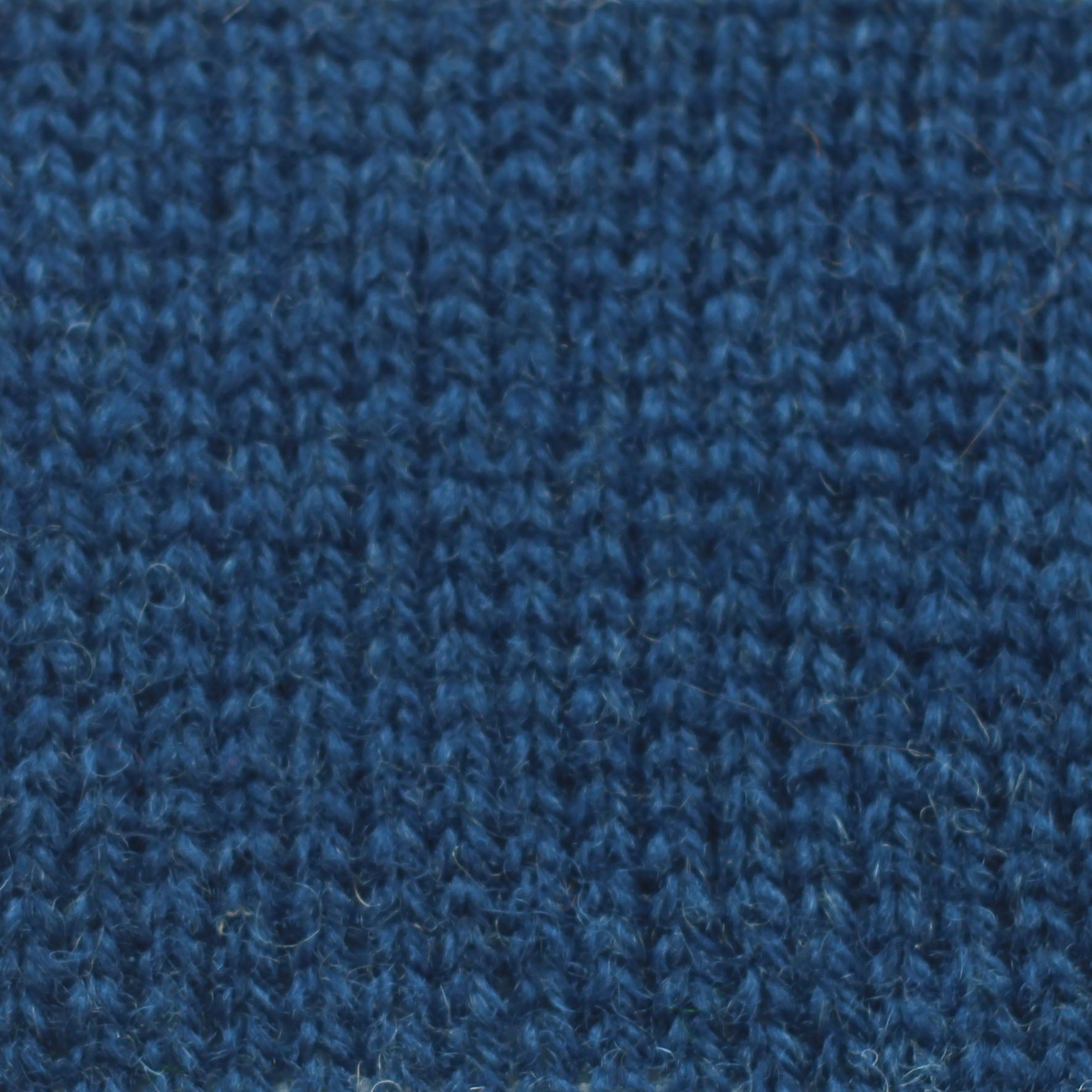 Shade 135 (Mid Navy)