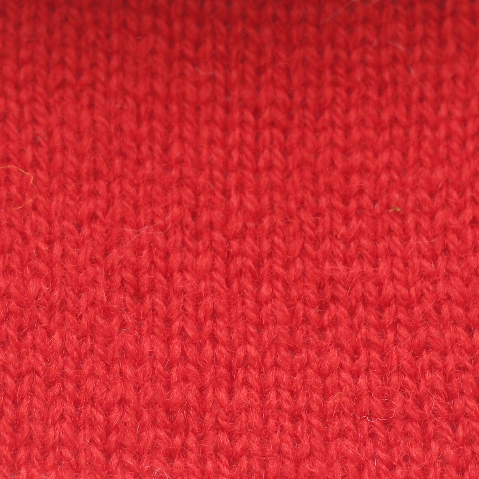 Shade 93 (Bright Red)