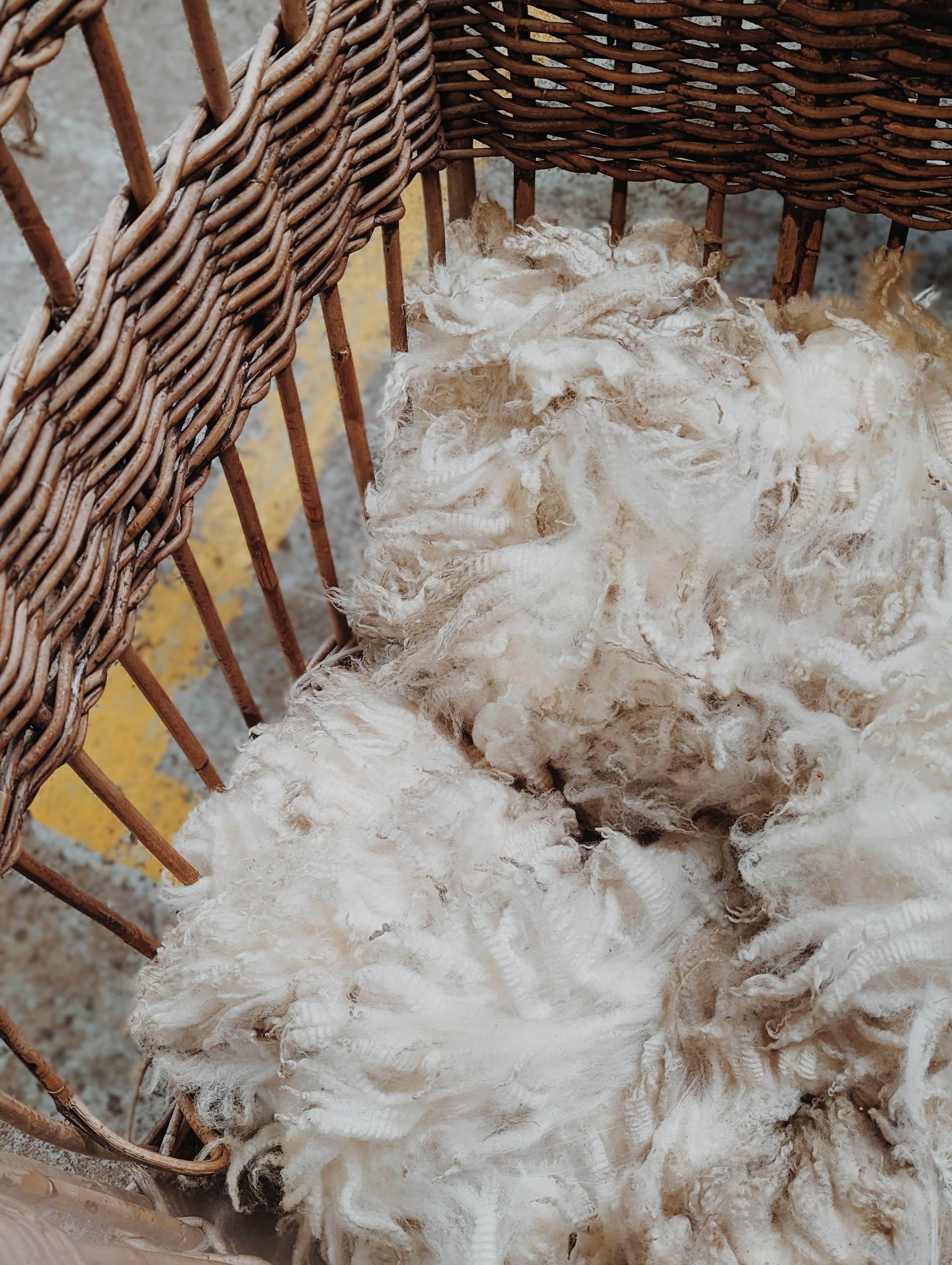 Shetland Wool Yarn for Fair Isle and Lace Knitting | Jamieson & Smith
