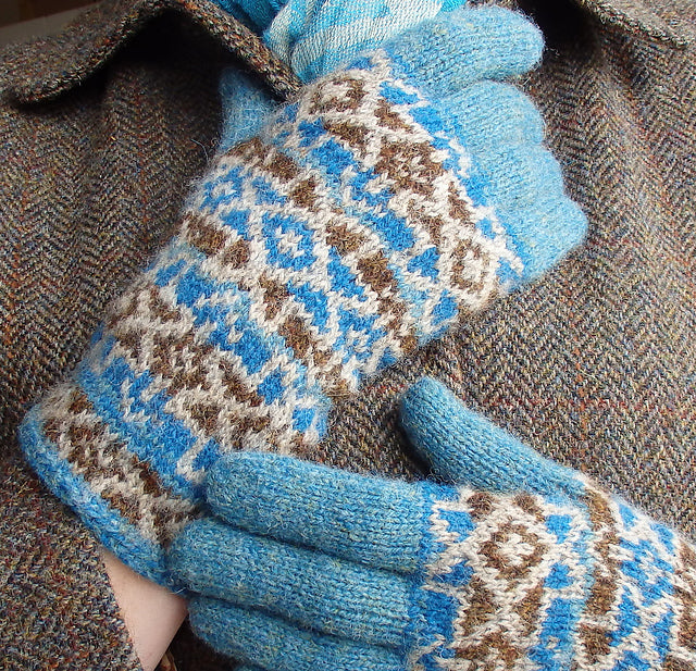 Prairie Star Gloves Pattern