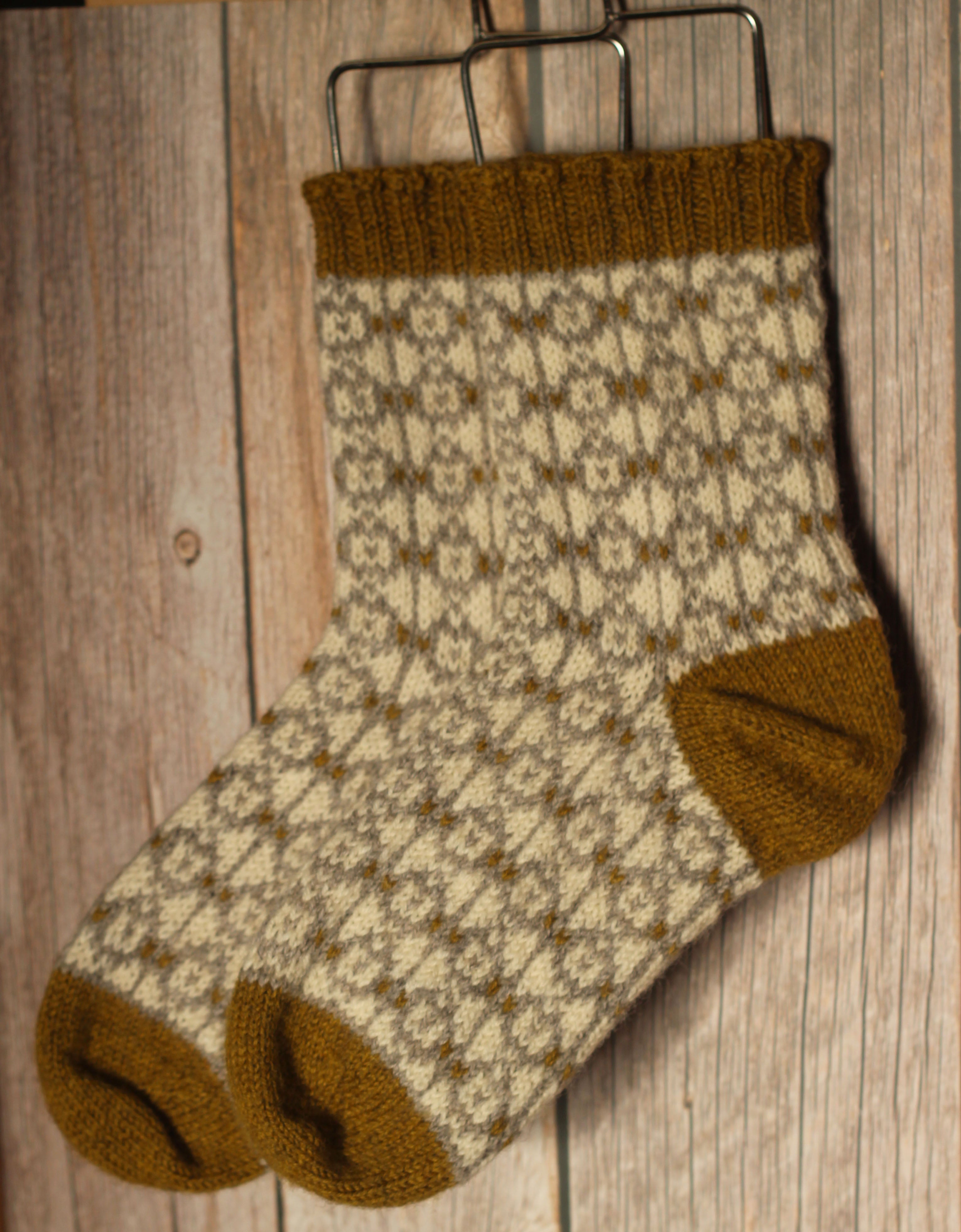 Skerries Socks Kit Colourway 2