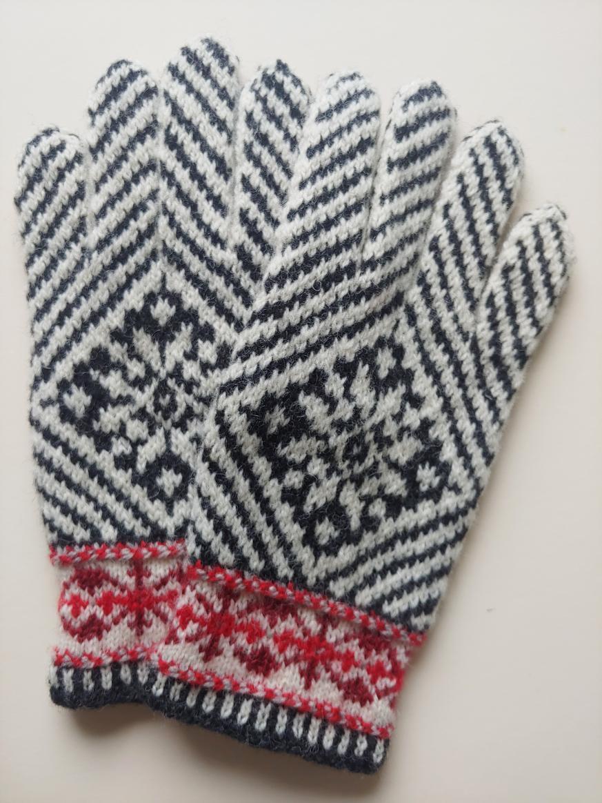Humbug Gloves Pattern
