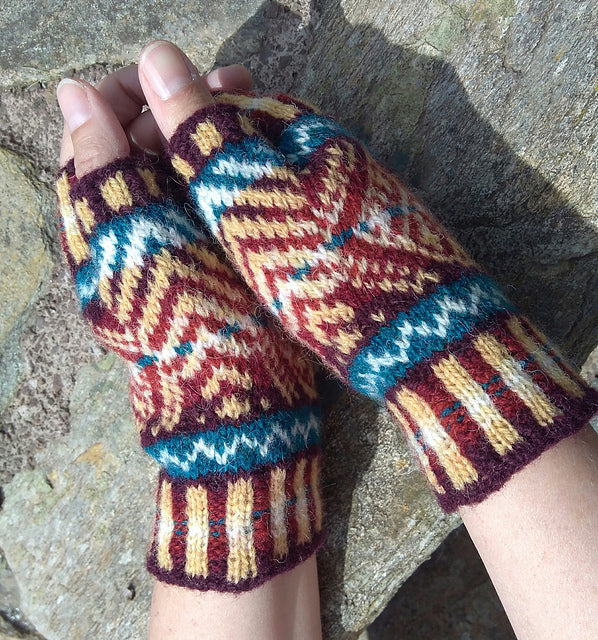 Skaw Mitts Pattern