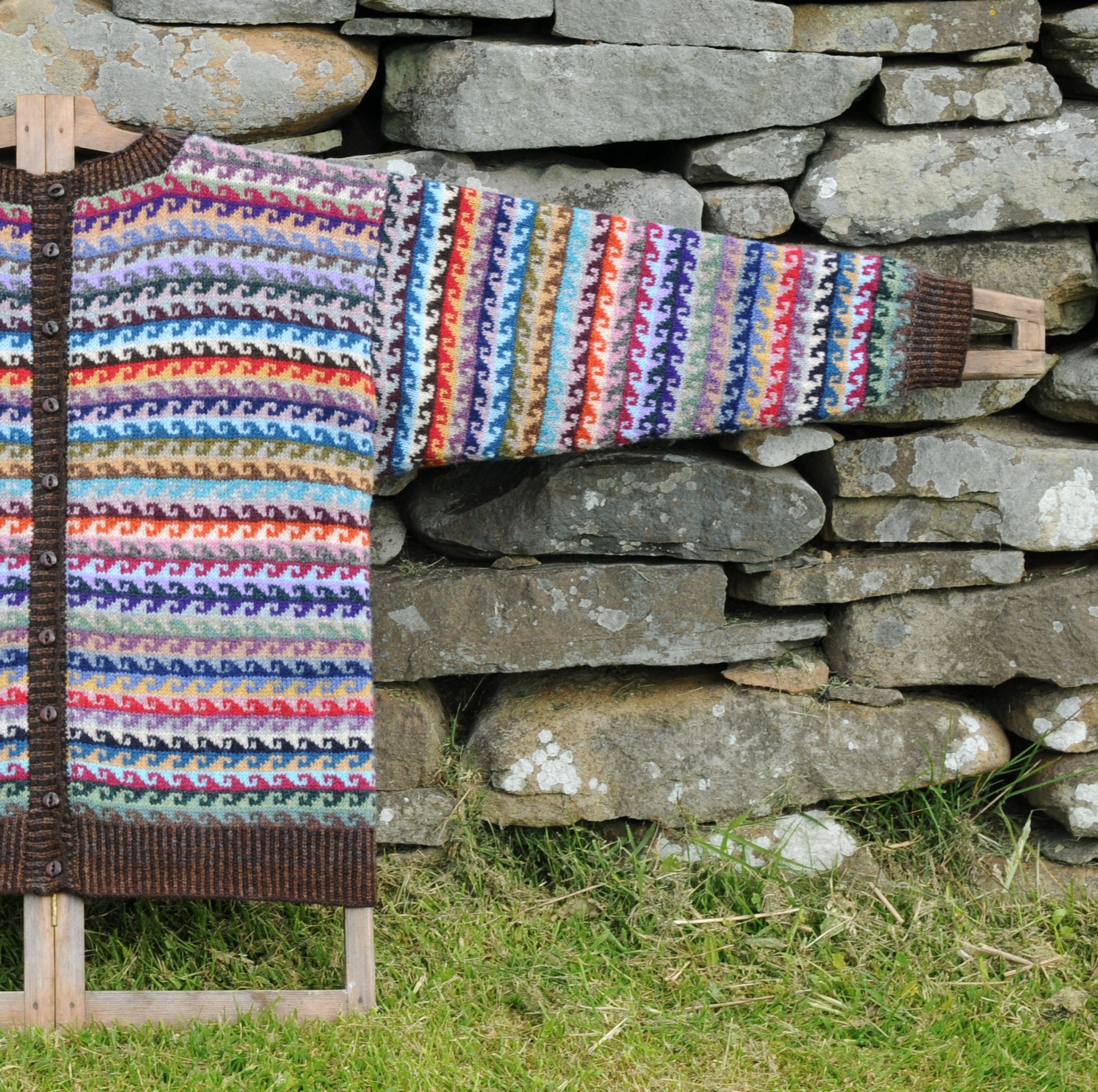 Wave Cardigan Pattern