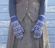 Wooden Flower Mittens Kit